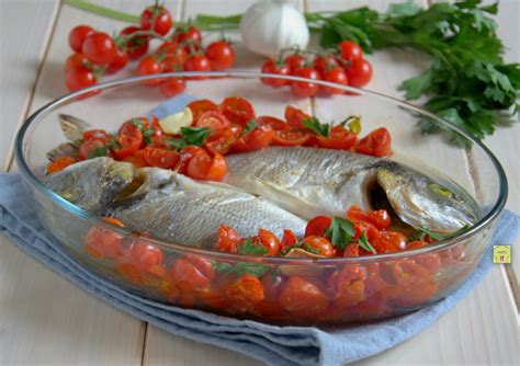 Orata all acqua pazza, ricetta a base di pesce facile e gustosa