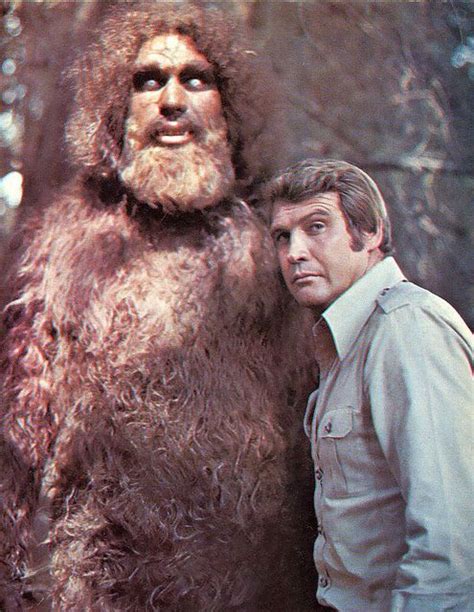 The Six Million Dollar Man And Bigfoot Classic Tv Pinterest