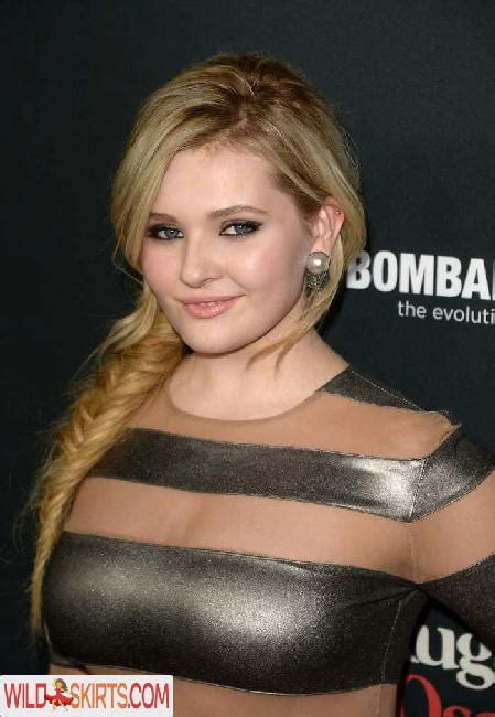 Abigail Breslin Nude Leaked Photos And Videos Wildskirts