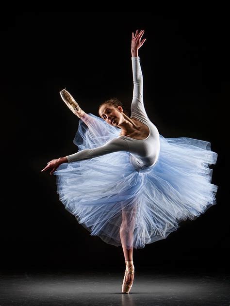 ♥ ¯` ´¯ `¸ ღϠ₡ღ¸ ´´¯` ¸¸Ƹ̴Ӂ̴Ʒ Dancer Photography Dance Photography Poses Ballet