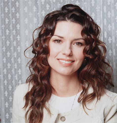Hairstyle Celebrity Hairstyles Shania Twain Hair Styles Curling
