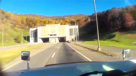Horn Honking Through Tunnel Youtube