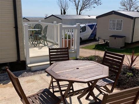2 Bedroom Caravan For Hire On Ladram Bay Holiday Park In Devon