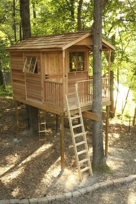 Stunning 40 Simple Diy Treehouse For Kids Play That You Should Make It