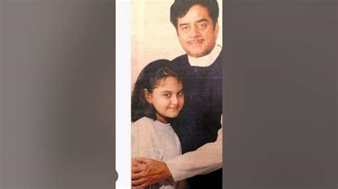 Shatrughan Sinha Daughter Sonakshi Sinha Old Video Father Daughter Love Youtube