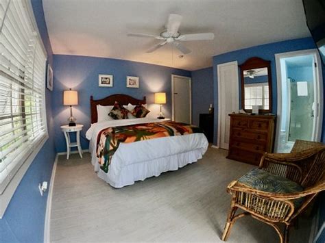 Best All Inclusive Gay Male Resort Review Of Island House Key West