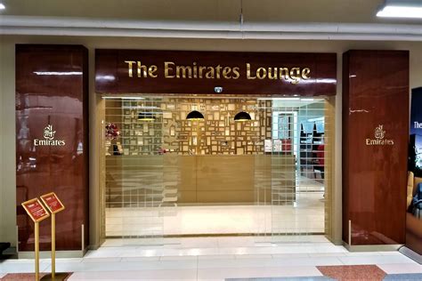 Airline Lounge Review Emirates Business Class Lounge At Bangkok