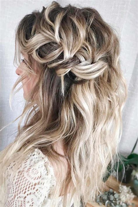 25 Charming Mother Of The Bride Hairstyles To Beautify The Big Day