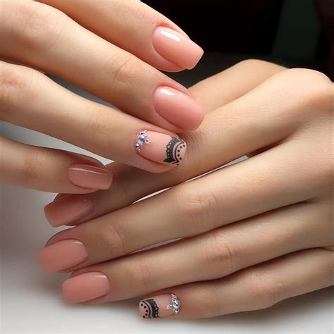 Searching for pretty nails art at discounted prices? 35+ Beautiful Nail Art Designs That Will Catch Your Eye | Acrylic nails price, Vogue nails ...