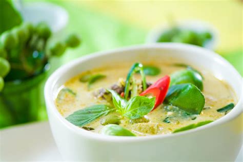 Tender boneless, skinless chicken pieces simmer in a sauce flavored with coconut milk, ginger, green onions, fish sauce, and soy sauce. The Pink Peony of Le Jardin: Best Thai Green Curry with ...