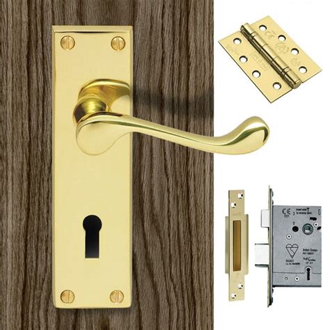 Dl54 Victorian Scroll Suite Lever Lock Polished Brass Combo Accessory