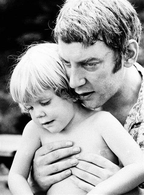 Donald Sutherland And Son Kiefer Celebrities Pinterest