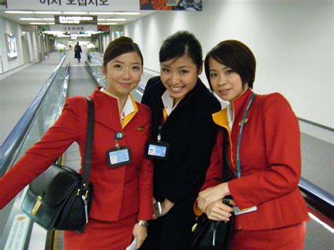 Cathay Pacific Flight Attendant Eden Lo Photos Husband Want Ceo To