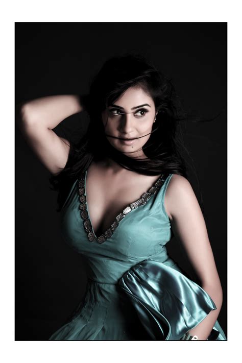 4tamil Gallery Actress Bhanu Mehra Latest Hot Photoshoot