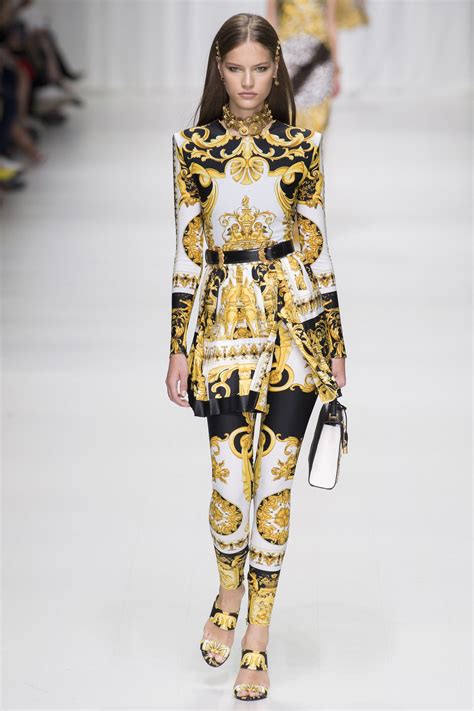 Versace Versace Is An Italian Luxury Fashion Brand Founded By Gianni