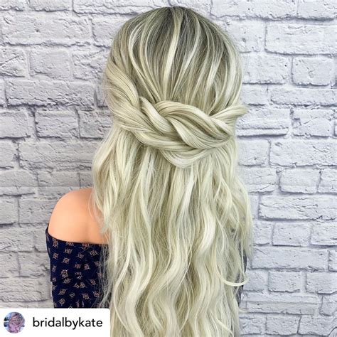 18 Gorgeous Hairstyle Ideas For Homecoming 2023
