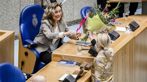 Vera Bergkamp D66 Gekozen Tot Kamervoorzitter