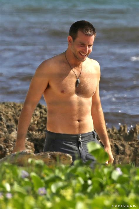 Bradley Cooper Shirtless Pictures Popsugar Celebrity Photo