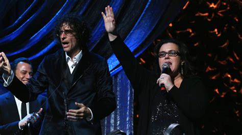 How Rosie Odonnell And Howard Stern Ended Their Feud