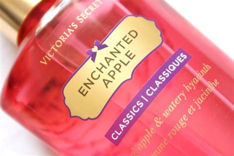 Enchanted Apple Victorias Secret Fragrance Mists Red Apple And
