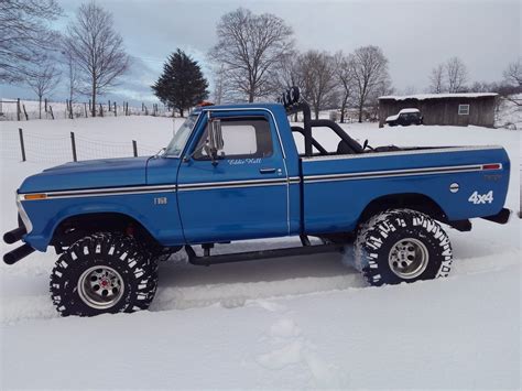 Pin By Beck Riley On Off Roading 4x4 Classic Ford Trucks C10 Chevy