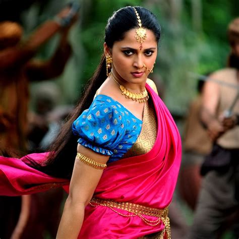 South Indian Actress Anushka Shetty Childhood Photos Mere Pix