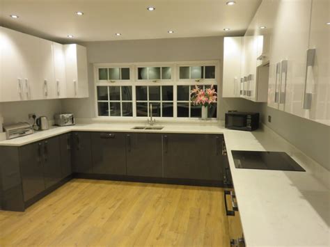 Gloss Anthracite Kitchen In Swindon By The Gallery Fitted Ktichens K