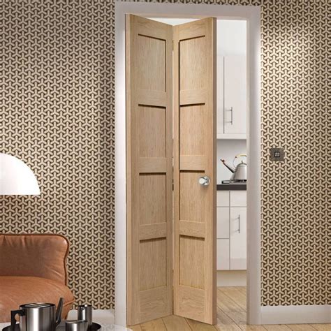 Shaker Oak Bifold Door With 8 Panels Quality And Style Bifolddoor