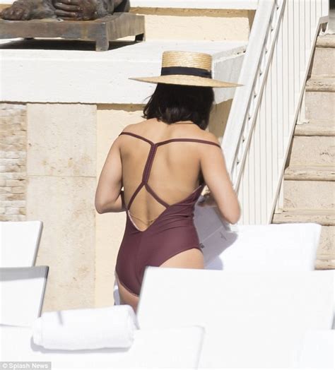Vanessa Hudgens Shows Off Figure In Bathing Suit In Miami Daily Mail