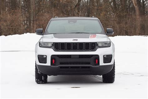 2022 Jeep Grand Cherokee Trailhawk Review Rugged And Refined Cnet