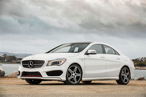 2015 Mercedes Benz Cla250 4matic Long Term Arrival Motor Trend