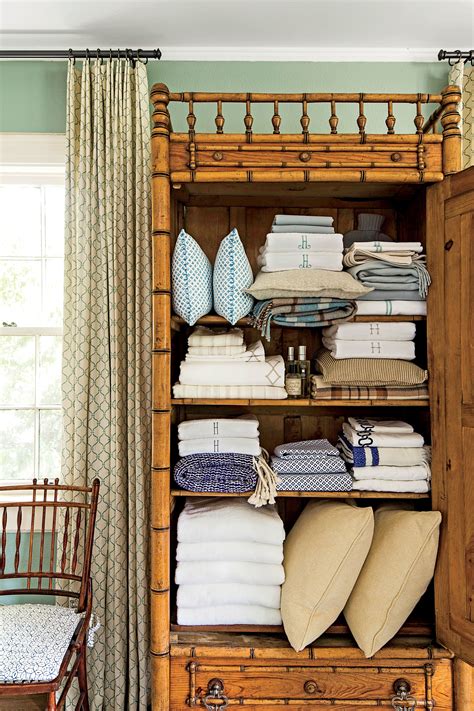 9 Clever Ways to Organize a Small Laundry Room | Small space organization, Small spaces, Small 