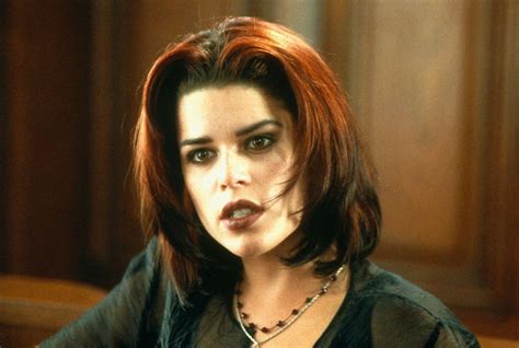 Pin By Elrina Bat On Actress Neve Campbell 90s Grunge Hair 90s Girls
