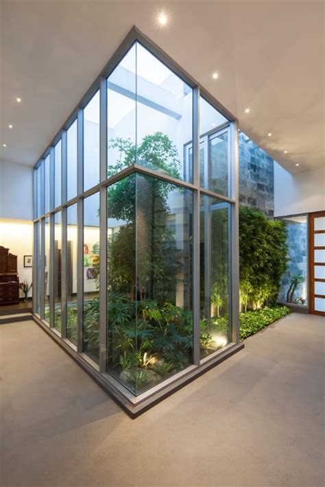 58 Most Sensational Interior Courtyard Garden Ideas