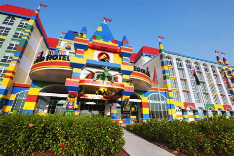 Hotel legoland 4 stars is located at aastvej 10 in billund in 1.4 km from the centre. Discover LEGOLAND® Hotel | LEGOLAND® Malaysia Resort