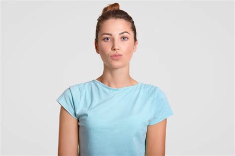 Premium Photo Horizontal Shot Of Pleasant Looking Woman With Healthy
