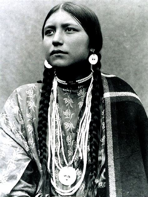 Cherokee Nanyehi Lakota Native American Girls Native American Women