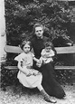 Marie Curie – Photo gallery - NobelPrize.org