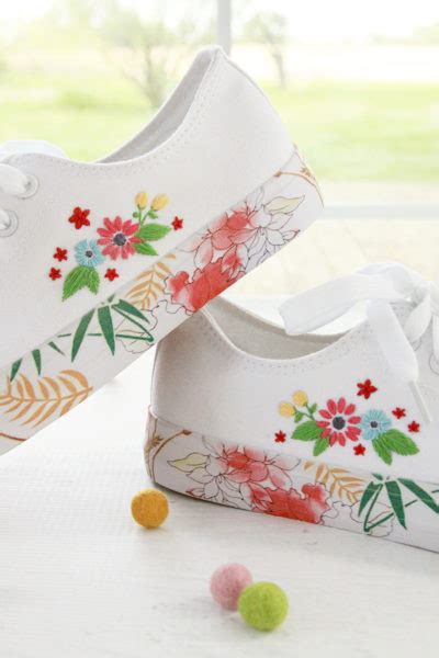 Floral Diy Embroidered Canvas Shoes
