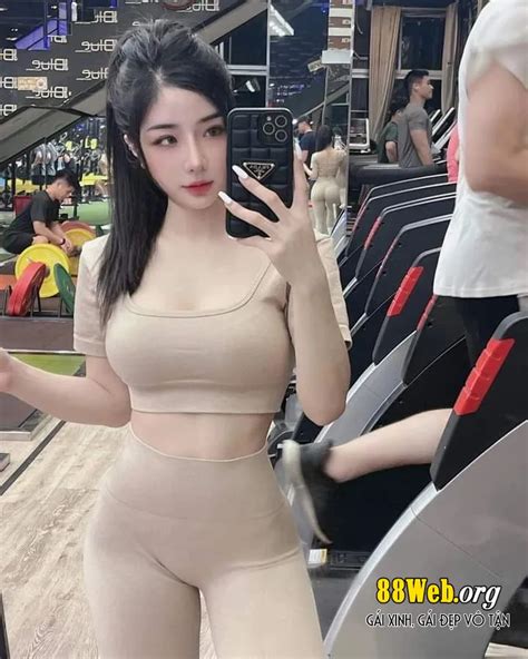 Ph M H Ng Nhung Facebook Nh Ph M H Ng Nhung Gym Sexy V I Bikini C C N Ng B Ng G I Xinh