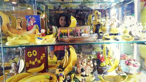 26 weird museums you ll see on the ultimate cross country road trip international banana museum