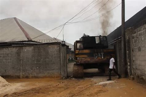 Covid 19 Rivers State Government Demolishes Two Hotels For Flouting