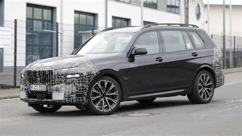 2022 Bmw X7 Facelift Spotted Arriving Soon Automotive Daily