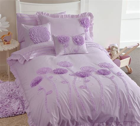 Now she can have bedding that matches as well. Over 100 Girls' Bedroom Themes - Kids Bedding Dreams