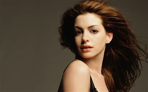 Anne Hathaway 27 Wallpapers Hd Wallpapers Id 10882