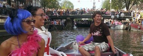 koningsdag amsterdam gay pride canal parade boot huren varen bootje sloep huren amsterdam