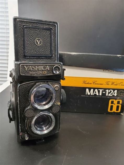 Yashica Mat 124g Medium Format Tlr Film Camera With Box And Manual Ebay