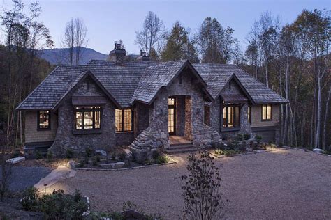 Mountain Craftsman Style Home In The Breathtaking Blue Ridge Mountains
