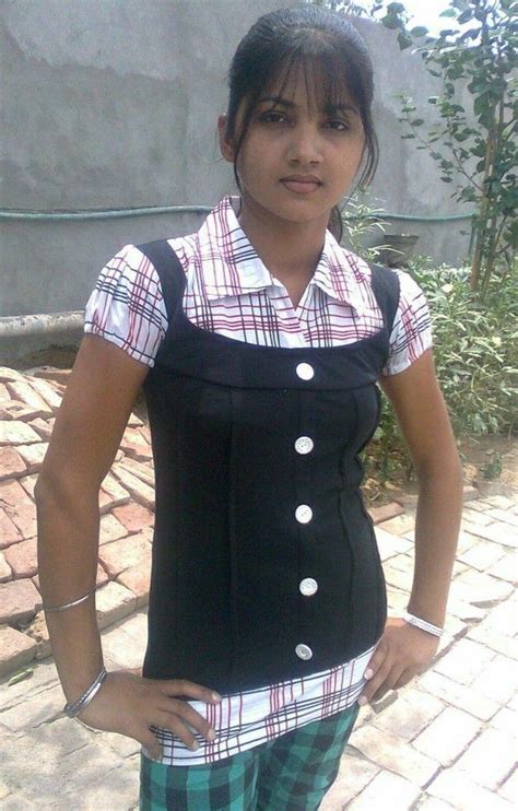 Pin By Krishna Kumar On Indian Girls Packers And Movers Desi Girl Image Dehati Girl Photo