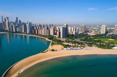 North Avenue Beach In Chicago Beachside For Bums And Athletes Alike